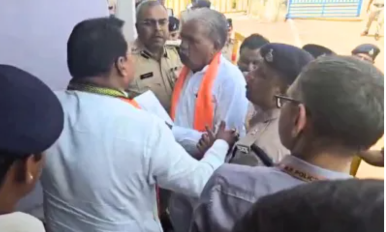 MP : सीएम के मंच पर विधायक को नहीं मिली कुर्सी! गुस्से में छोड़कर चले गए कार्यक्रम… 1 Screenshot 20250416 153711.Chrome28129