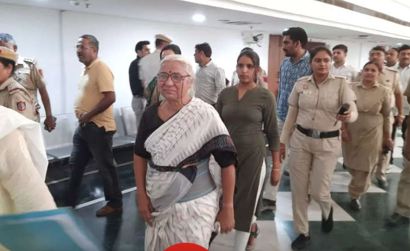 Medha Patkar : अवमानना मामले में मेधा पाटकर की गिरफ्तारी, फिर रिहा भी, कोर्ट ने एक लाख का जुर्माना लगाया 6 Screenshot 20250425 150150.Chrome28129
