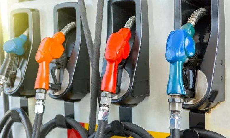 अंतरराष्ट्रीय बाजार में कच्चे तेल की कीमतों में नरमी पेट्रोल डीजल