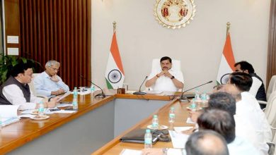 अधिकाधिक राष्ट्रीय राजमार्गों की मंजूरी के लिए केंद्र सरकार से