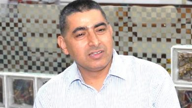 अधिकारियों को अपने अधिकारों की जानकारियॉ होना चाहिए गुलशन