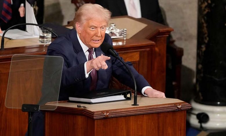 अब सभी अप्रवासियों को 24 घंटे अपने कानूनी दस्तावेज और