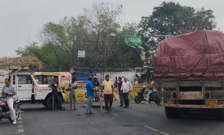 आंदोलनकारी की मौत के बाद विस्थापितों का फूटा आक्रोश बीएसएल