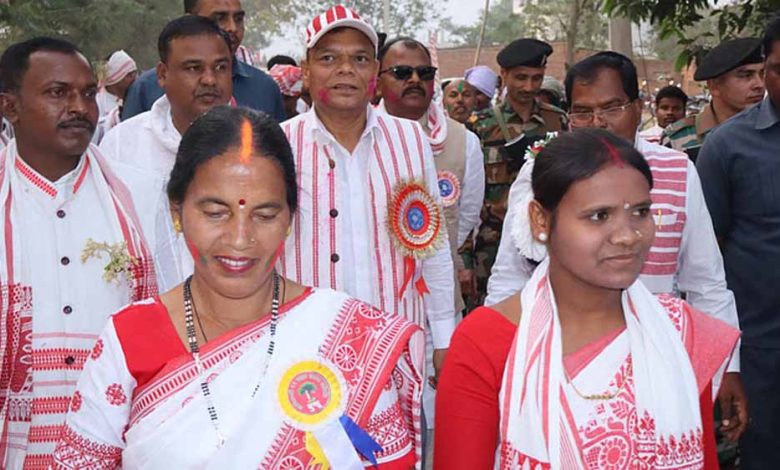 आदिवासी समाज की पारंपरिक धरोहर को बचाने के लिए सरकार खर्च करेगी 15 करोड़ रुपये: मंत्री चमरा लिंडा 1 आदिवासी समाज की पारंपरिक धरोहर को बचाने के लिए सरकार
