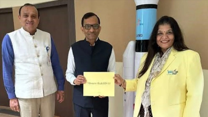 इंदौर की 14 स्कूली बच्चियों को सैटेलाइट बनाने का प्रशिक्षण दिया जाएगा 1 इंदौर की 14 स्कूली बच्चियों को सैटेलाइट बनाने का प्रशिक्षण