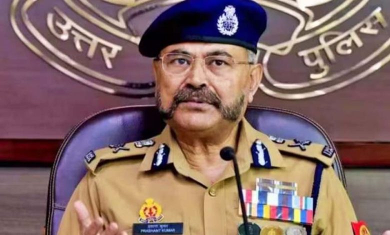 उत्तर प्रदेश में कानून-व्यवस्था में बड़े सुधार हुए हैं और अब कोई बड़ा माफिया प्रदेश में सक्रिय नहीं: पुलिस महानिदेशक 1 उत्तर प्रदेश में कानून व्यवस्था में बड़े सुधार हुए हैं और