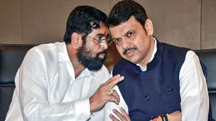 उपमुख्यमंत्री शिंदे के पास जाएगी हर फाइल, पवार से ज्यादा हुई पावर; सारी शिकायतें दूर 1 उपमुख्यमंत्री शिंदे के पास जाएगी हर फाइल पवार से ज्यादा