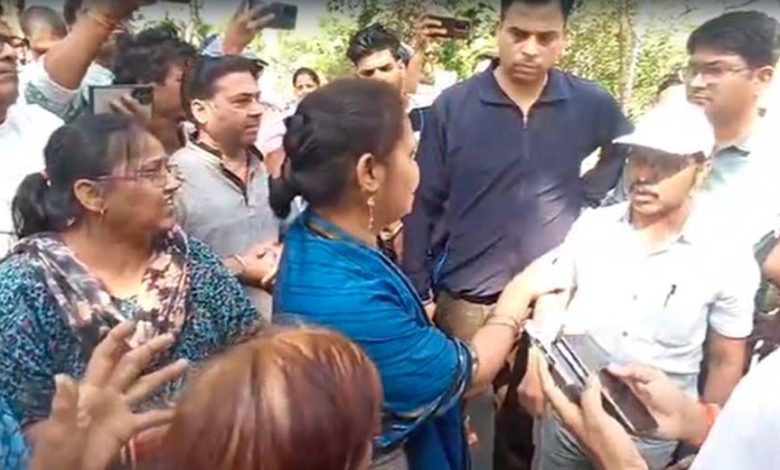 खंडवा में जलसंकट राजमार्ग पर पानी के लिए लोगों ने