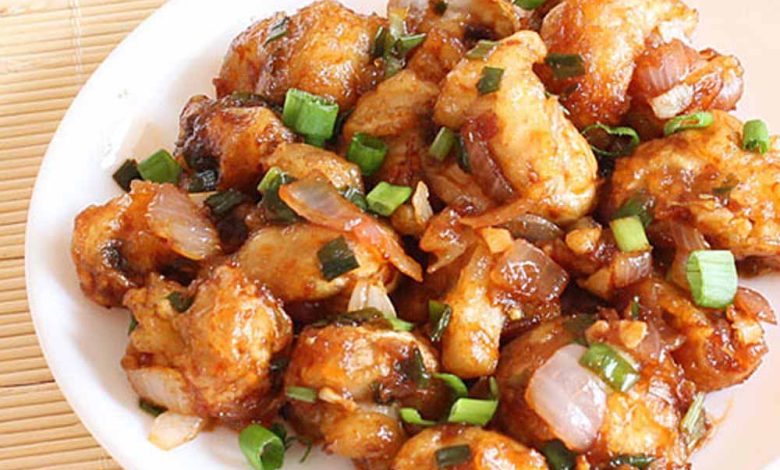 चाइनीज फूड के शौकीन घर पर बनाएं मशरूम मंचूरियन