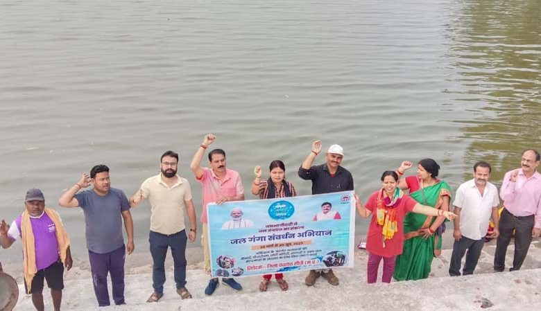 जल संरक्षण के लिए बढ़ रही है जन सहभागिता, कुओं और तालों के पुनर्जीवित होने से बढ़ने के साथ सुरक्षित रहेगा भूजल 1 जल संरक्षण के लिए बढ़ रही है जन सहभागिता कुओं