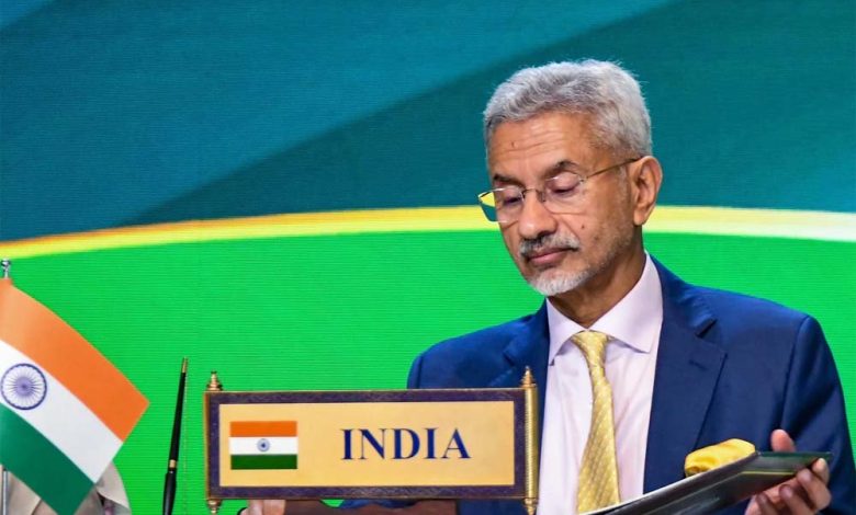 टैरिफ अटैक से निपटने पर एस जयशंकर ने कहा हमने