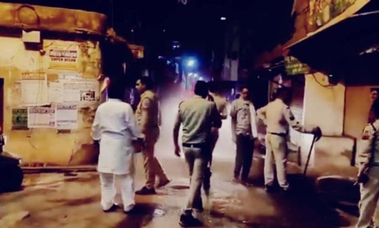 डीजे बचाने पर हुआ विवाद तो अराजक तत्वों ने शोभायात्रा