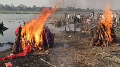 देवास के नेमावर घाट पर आज 18 शवों का एक