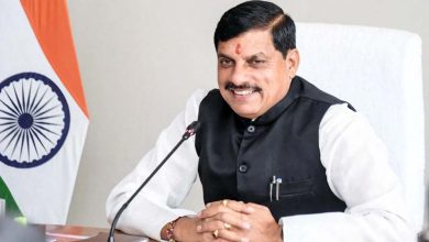 धार्मिक स्थानों की गरिमा बनाए रखने का प्रयास है शराब