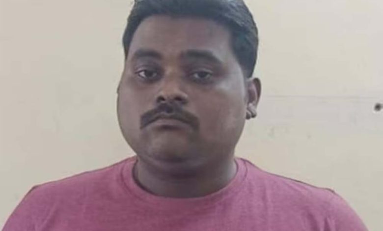 नाबालिग लड़की के साथ बलात्कार और उसकी हत्या के आरोपी