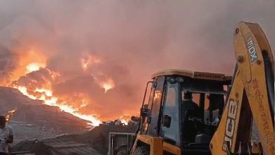 पीथमपुर इंडस्ट्रियल एरिया में सिग्नेट पाइप कंपनी में आग लगी