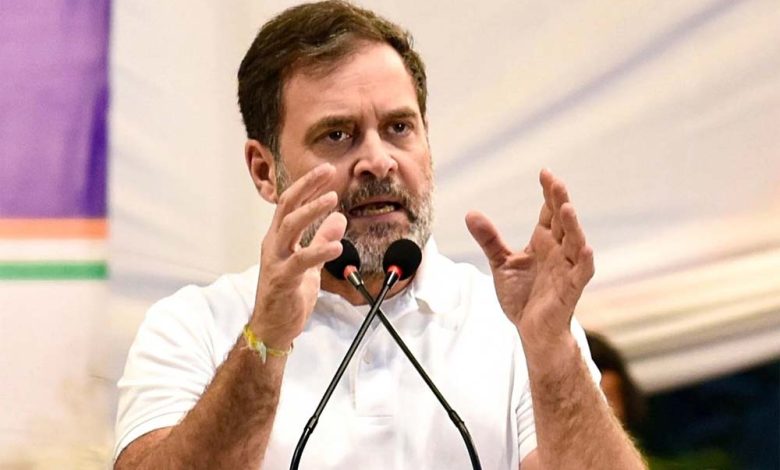 पुणे की अदालत ने अहम फैसला सुनाते हुए कांग्रेस नेता