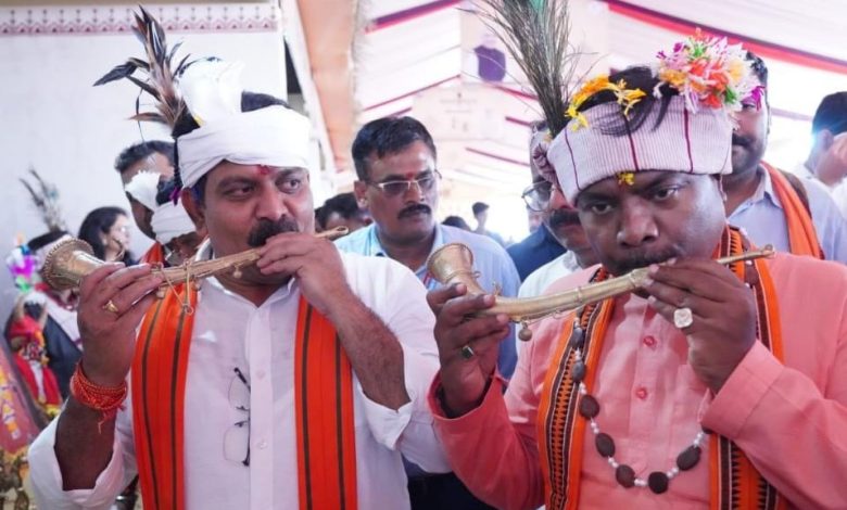 बस्तर पंडुम में बिखर रही जनजातीय संस्कृति की अनुपम छटा 1 बस्तर पंडुम में बिखर रही जनजातीय संस्कृति की अनुपम छटा