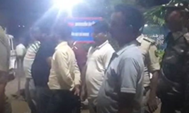 बांका मुठभेड़ में कुख्यात नक्सली रमेश टुडू ढेर, 15 सालों से कर रहा था तांडव, 11 संगीन मामले थे दर्ज 1 बांका मुठभेड़ में कुख्यात नक्सली रमेश टुडू ढेर 15 सालों