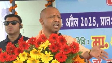 बाबा साहब अंबेडकर की जयंती के अवसर कांग्रेस और समाजवादी