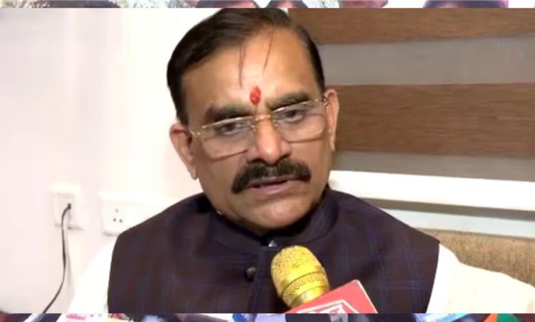 बीजेपी MLA पुत्र के मामले पर वीडी शर्मा का बड़ा बयान, किसी का भी बेटा हो सख्त कार्रवाई होगी 1 बीजेपी MLA पुत्र के मामले पर वीडी शर्मा का बड़ा