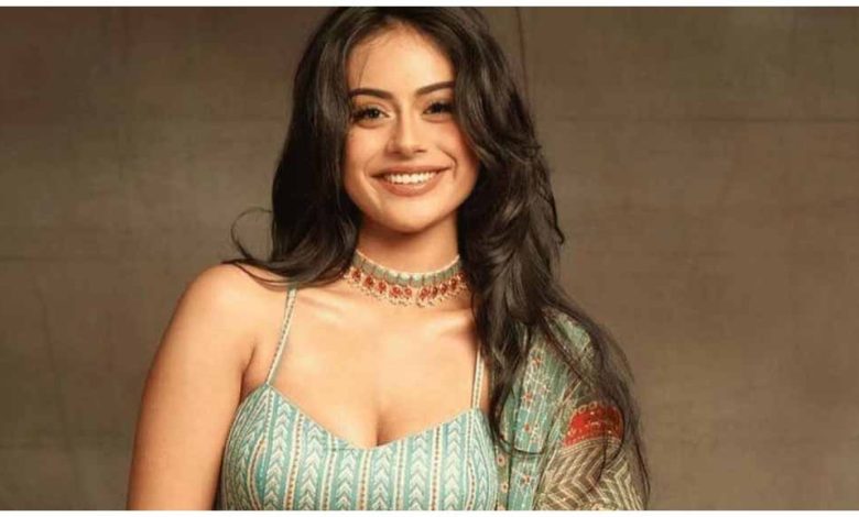 बॉलीवुड में डेब्यू नहीं करेगी नीसा देवगन