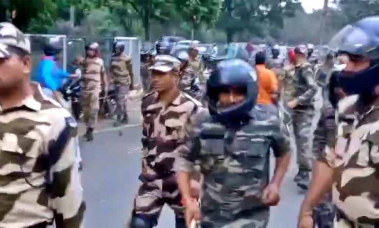 बोकारो में विरोध प्रदर्शन के दौरान हुई मौत के मामले में प्रशासन ने गठित की तीन सदस्यीय पैनल, होगी जांच 1 बोकारो में विरोध प्रदर्शन के दौरान हुई मौत के मामले