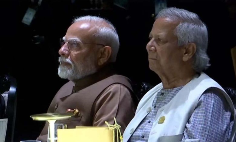 भारत ने बांग्लादेश को दी गई ट्रांसशिपमेंट की सुविधा खत्म