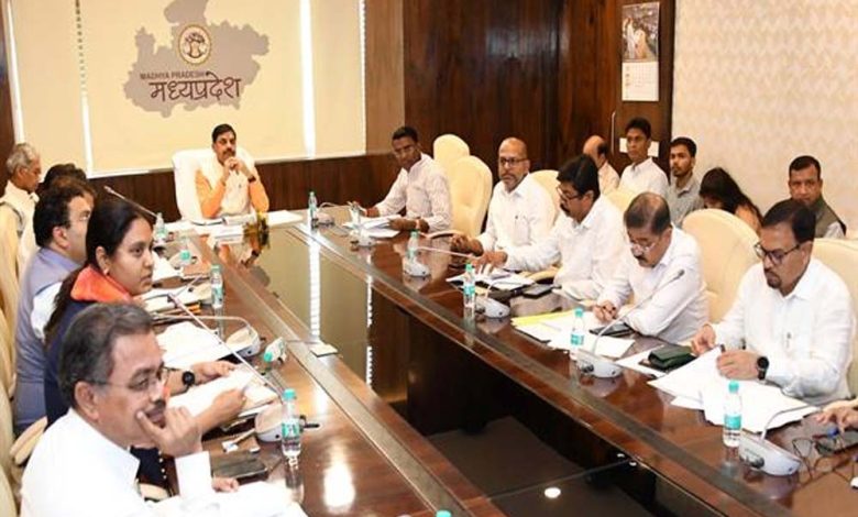 मंत्रालय में हुई वेटलैंड प्राधिकरण की बैठक, 13 हजार से अधिक वेटलैंड्स का भौतिक सत्यापन हुआ पूरा 1 मंत्रालय में हुई वेटलैंड प्राधिकरण की बैठक 13 हजार से