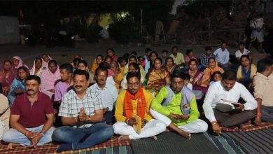मां के जगराता मैं भजन कीर्तन का आयोजन