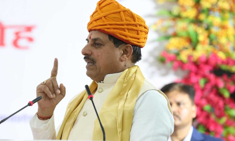 मुख्यमंत्री मोहन यादव ने कहा कि प्रदेश के सभी बड़े नगर निगम क्षेत्रों में गौशालाएं बनेगी 1 मुख्यमंत्री मोहन यादव ने कहा कि प्रदेश के सभी बड़े