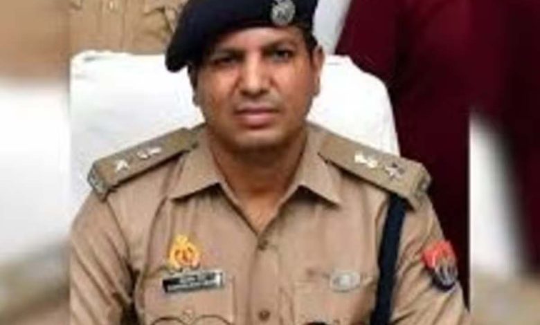 मोदी की नाराजगी के बाद वाराणसी गैंगरेप मामले में कमिश्नरेट के वरुणा जोन के डीसीपी चंद्रकांत मीणा को हटाया 1 मोदी की नाराजगी के बाद वाराणसी गैंगरेप मामले में कमिश्नरेट