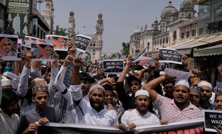 वक्फ संसोधन बिल के बाद दरगाह दिखा एक्शन में, कट्टुकोल्लई गांव में 150 परिवारों को खाली करने का थमाया नोटिश 1 वक्फ संसोधन बिल के बाद दरगाह दिखा एक्शन में कट्टुकोल्लई