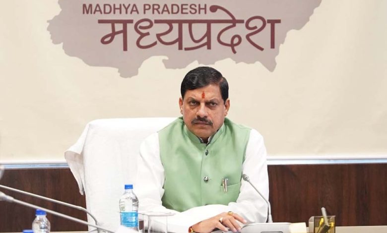 विकास के साथ औद्योगिक गतिविधियों और जन हितैषी कार्यों का विस्तार : मुख्यमंत्री डॉ. यादव 1 विकास के साथ औद्योगिक गतिविधियों और जन हितैषी कार्यों का