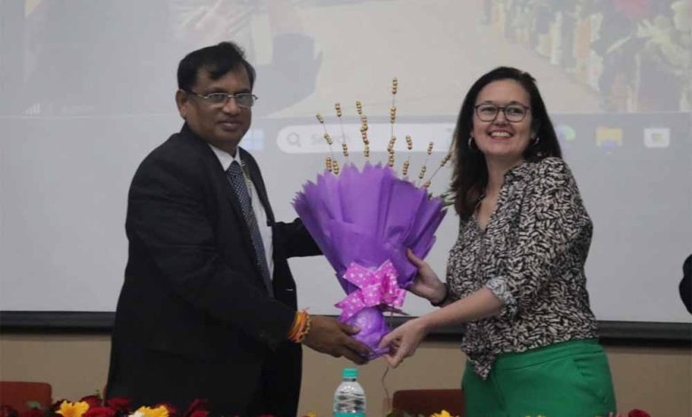 वीआईटी भोपाल विश्वविद्यालय का अंतर्राष्ट्रीय शैक्षिक मेला 1 वीआईटी भोपाल विश्वविद्यालय का अंतर्राष्ट्रीय शैक्षिक मेला
