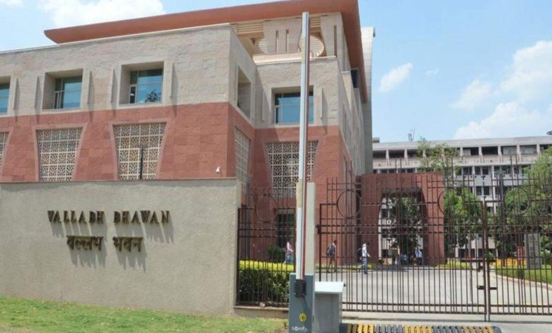 सामाजिक न्याय में अनुदान आंवटन प्रक्रिया को बनाया गया पूर्ण