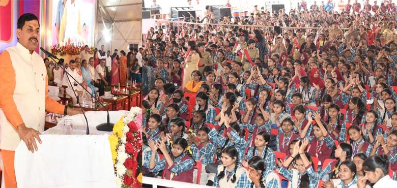 सीएम राइज स्कूल कहलाएंगे अब सांदीपनि विद्यालय मुख्यमंत्री डॉ