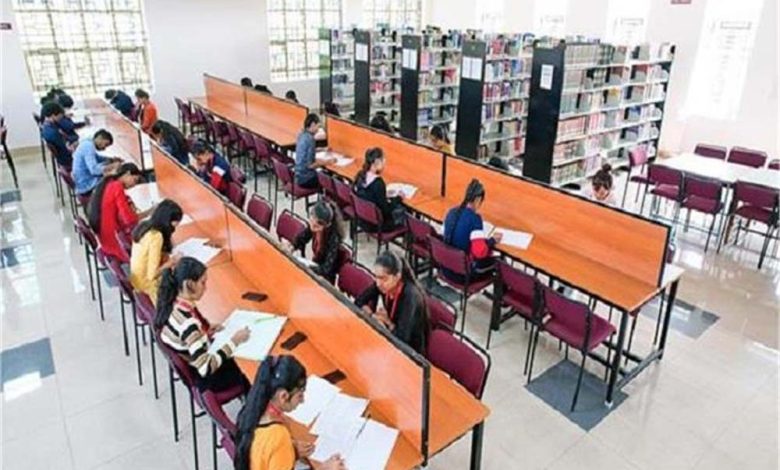 हरियाणा के करनाल जिले में एक ट्रांसजेंडर स्कूल को अब आधिकारिक मान्यता मिली, नायाब सरकार का बड़ा फैसला 1 हरियाणा के करनाल जिले में एक ट्रांसजेंडर स्कूल को अब