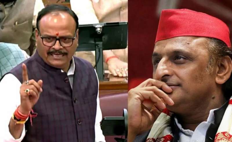 क्या डिंपल जी स्वीकार करेंगी स्त्री विरोधी मानसिकता