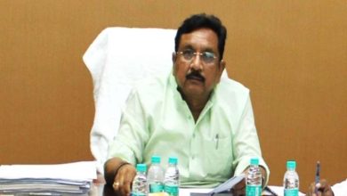 गंभीर आरोपों में घिरे मंत्री इस्तीफा नहीं दिया तो होगी