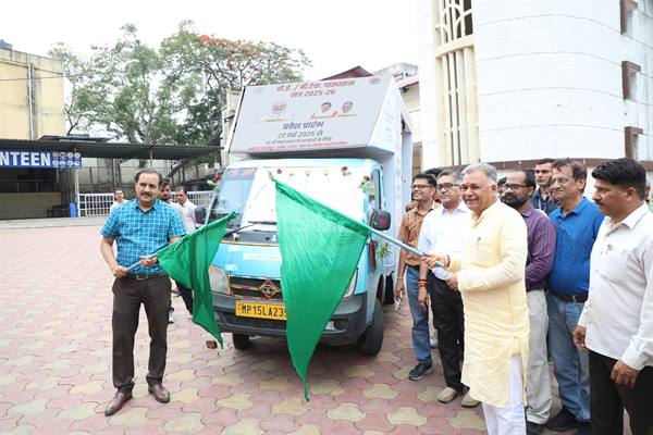 तकनीकी शिक्षा मंत्री परमार ने रोजगारोन्मुखी डिप्x200dलोमा पाठ्यक्रमों में प्रवेश