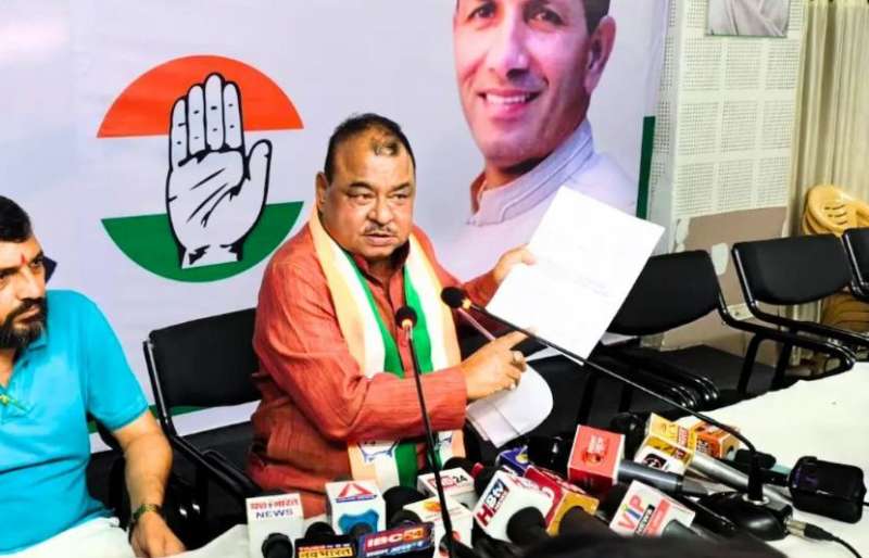 तबादला नीति बनी घोटालों की जड़ एमपी सरकार पर कांग्रेस