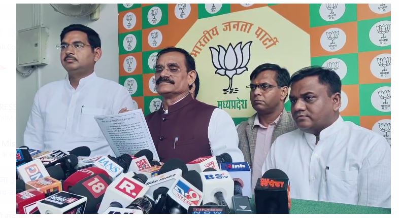 देवी अहिल्याबाई के योगदान को सम्मानित करने के लिए सरकार