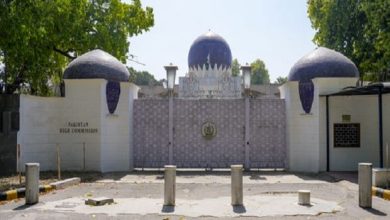 पाकिस्तानी राजनयिक को भारत ने निकाला