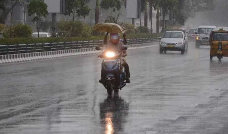 बारिश ओलों के साथ बदलेगा मौसम उत्तर भारत में राहत तो