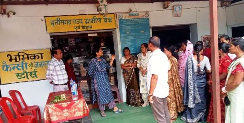 बैंक सखी लता पांडे की मेहनत और नवाचार की मिशन