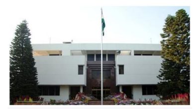 भारत की कार्रवाई से झल्लाया पाकिस्तान भारतीय उच्चायोग के स्टाफ