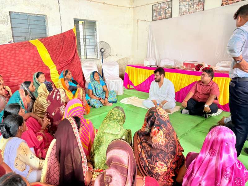 वोकल फॉर लोकल की भावना को देवरबीजा में मिला जीवन