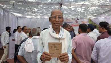 सुशासन तिहार में कृषक बदलू के आवेदन का हुआ त्वरित