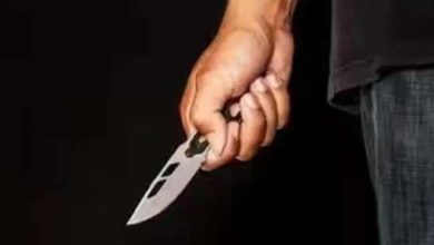 20 बार चाकू से गोदने वाला कौन पुलिस के सामने
